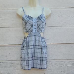 LYCHEE Chic Backless Plaid Dress Size S